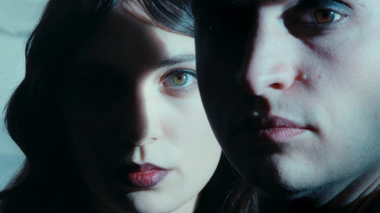Ma Petite beauté — still 2